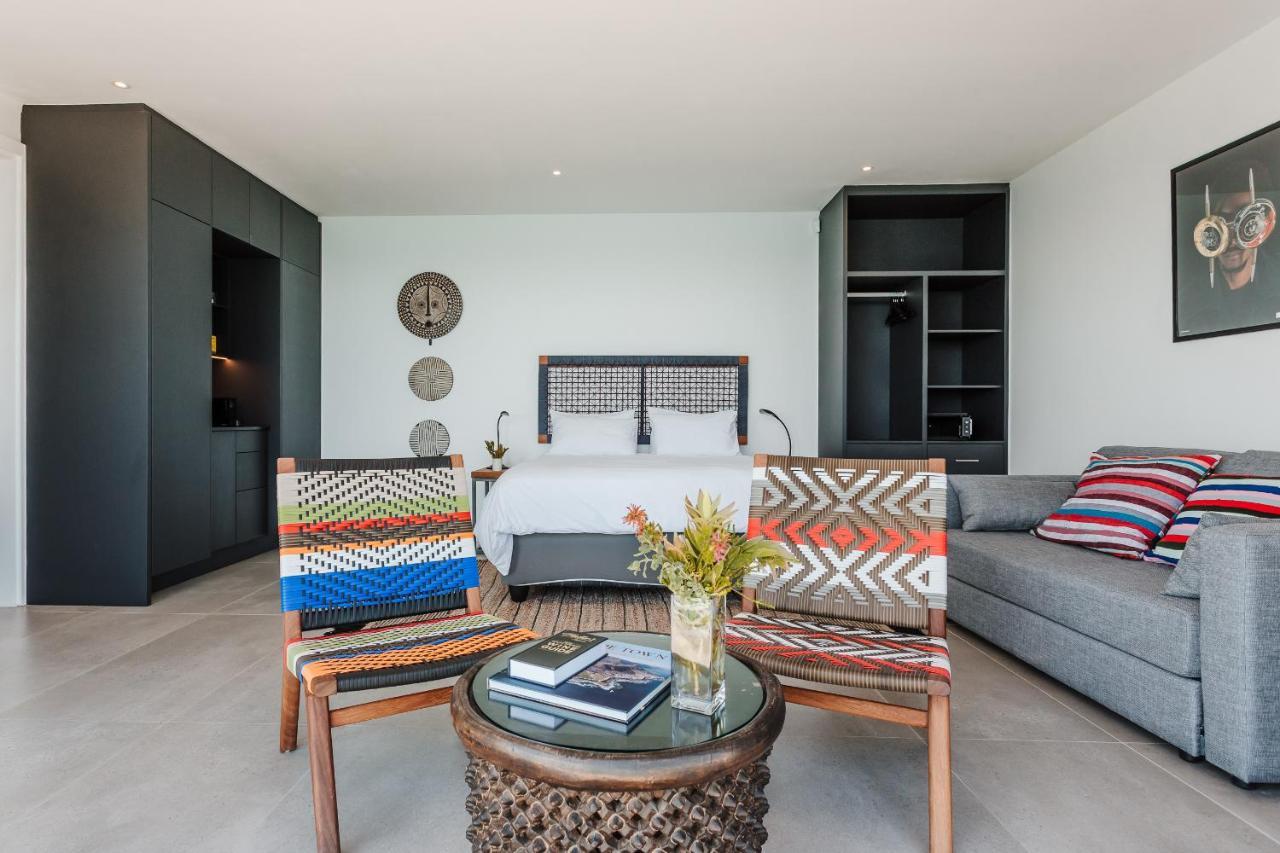 Beyond Misty Cliffs Villa สคาร์โบโร ภายนอก รูปภาพ